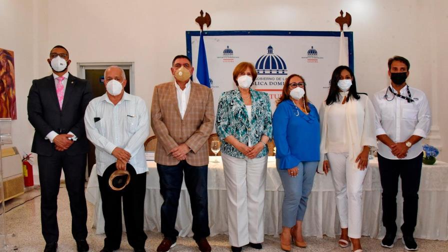 Cultura anuncia apertura de Galería de Arte Contemporáneo en Santiago Cultura anuncia apertura de Galería de Arte Contemporáneo en Santiago