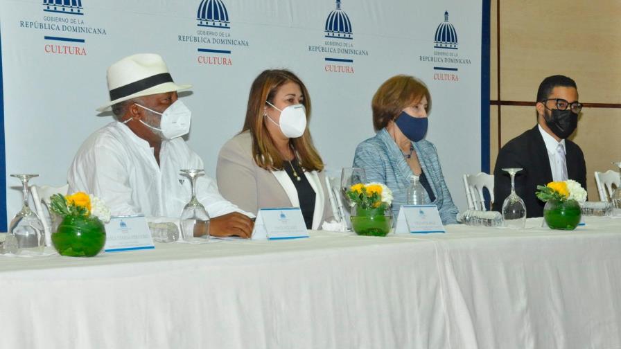 Cultura entrega 57 licencias de habilitación a entidades sin fines de lucro del sector cultural