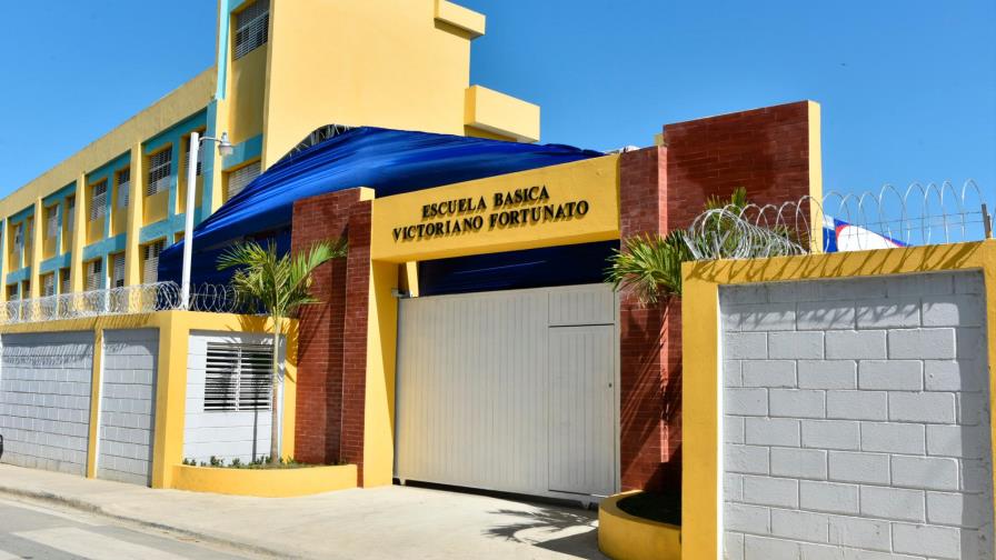Presidente Danilo Medina entrega nueva escuela en Villa Mella para 945 estudiantes