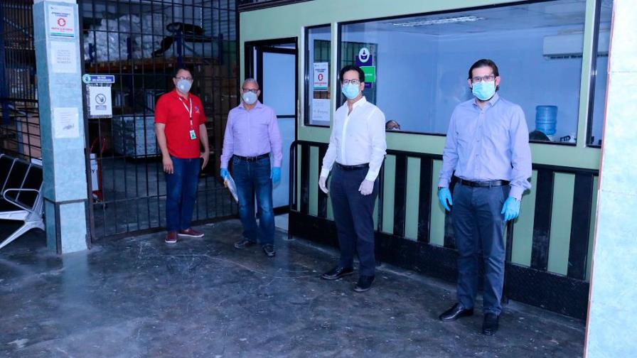 Grupo Font Gamundi dona arroz y gel desinfectante Grupo Font Gamundi dona arroz y gel desinfectante