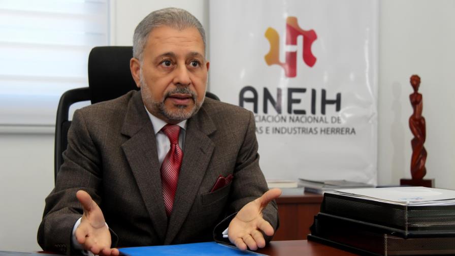 Industriales de Herrera advierten incertidumbre en el mercado cambiario