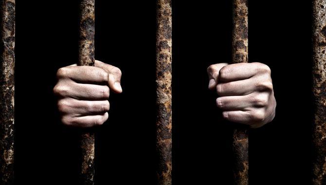 EEUU: Condenan a hombre a dos cadenas perpetuas por asesinatos