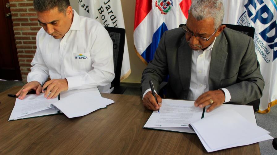 Firman acuerdo por el rescate de especies endémicas