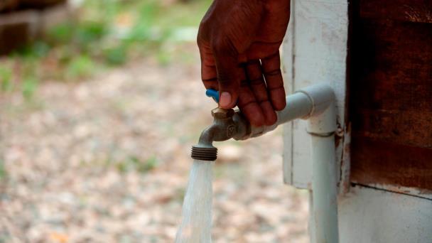 El Pacto del Agua deberá reordenar un sector en el que intervienen 20 instituciones
El Pacto del Agua deberá reordenar un sector en el que intervienen 20 instituciones
