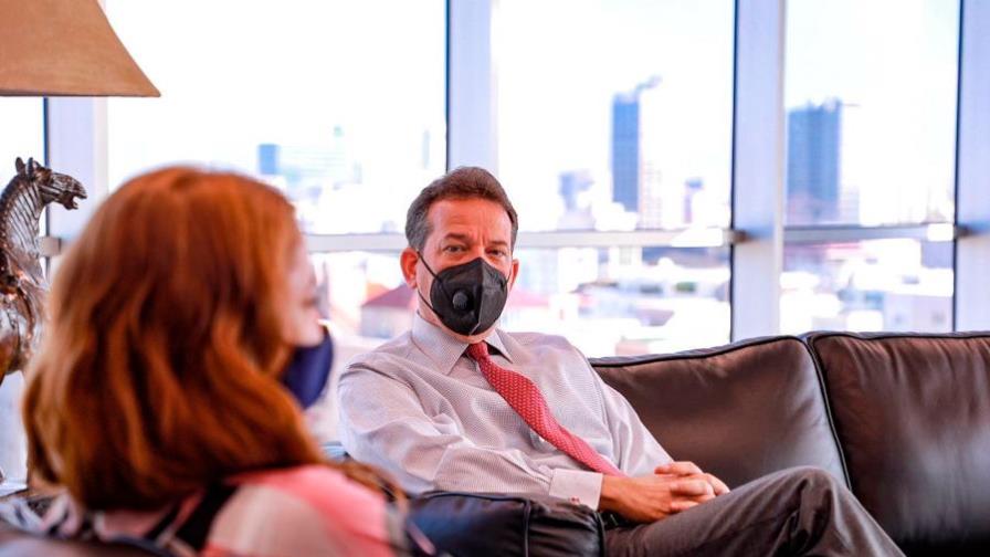 Autoridades trabajan para apoyar pequeños emprendimientos de familias en pobreza extrema