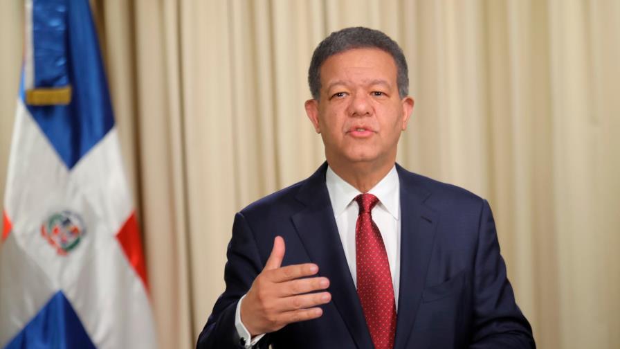 Leonel Fernández comenzará este domingo la campaña municipal Leonel Fernández comenzará este domingo la campaña municipal