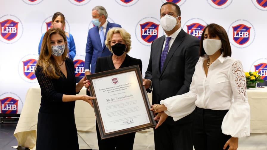 Presentan nueva casa de estudios Dr. Luis Heredia Bonetti