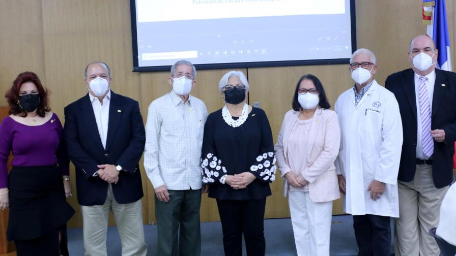 Juramentan ocho nuevos miembros del Patronato de  Lucha Contra la Lepra