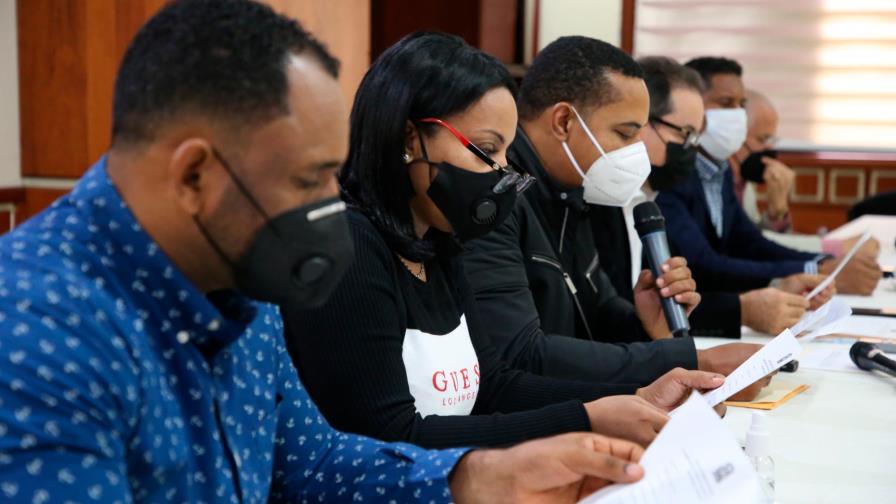 CNTD, CNUS y CASC favorecen entreguen 30 % de fondos pensiones solo a algunos cotizantes CNTD, CNUS y CASC favorecen entreguen 30 % de fondos pensiones solo a algunos cotizantes