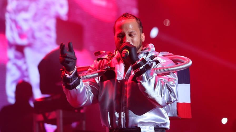 El Alfa lanza producción en vivo “El Urbano Perfecto”