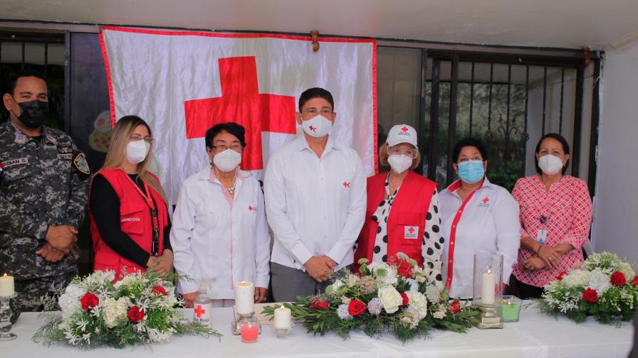 Juramentan a Bismarck Morales como presidente de la Cruz Roja Dominicana Juramentan a Bismarck Morales como presidente de la Cruz Roja Dominicana