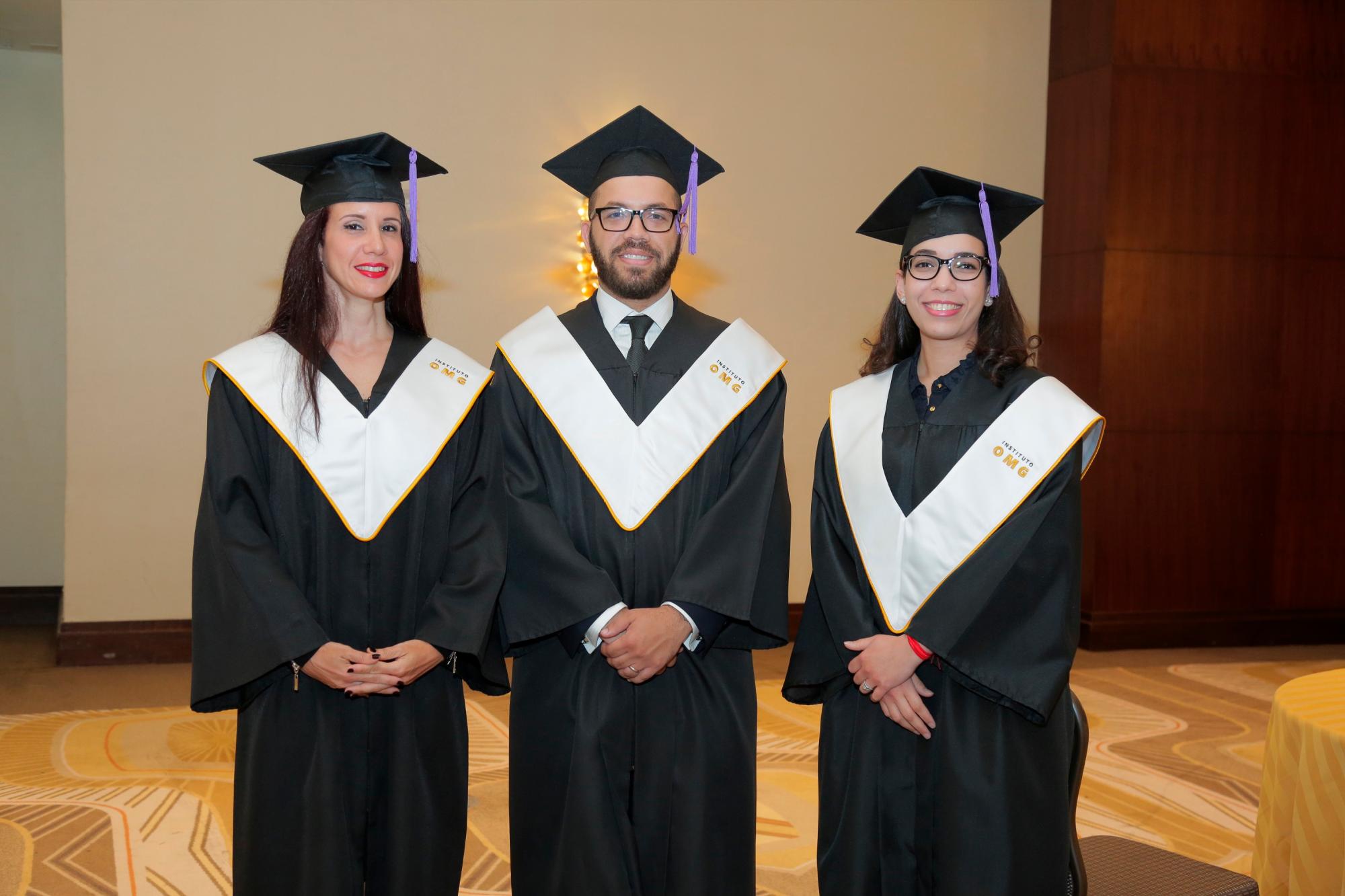 Johanna Ricart, Vladimir Hernández y Lissette Fernández.