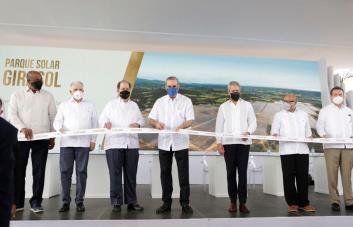 EGE Haina inaugura el Parque Solar Girasol en Yaguate