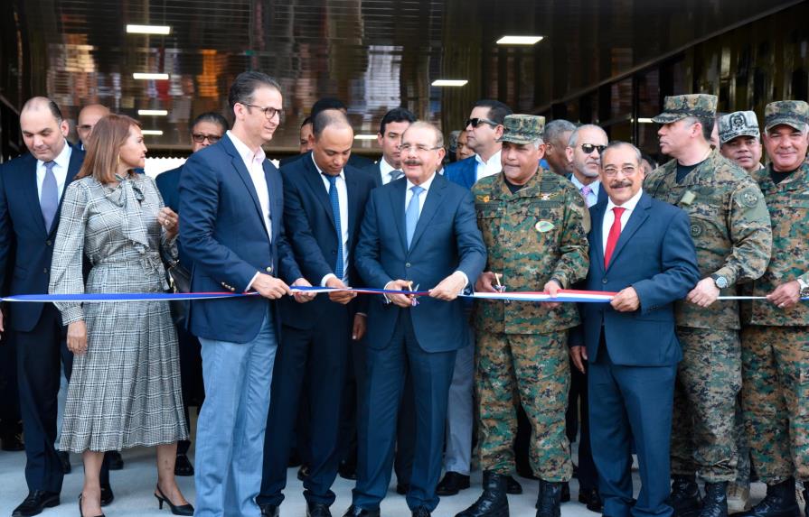 Presidente Danilo Medina inaugura puesto interagencial en Estero Hondo