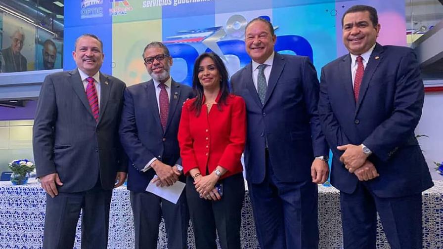 OPTIC abre centro en Sambil donde se hacen trámites gubernamentales OPTIC abre centro en Sambil donde se hacen trámites gubernamentales