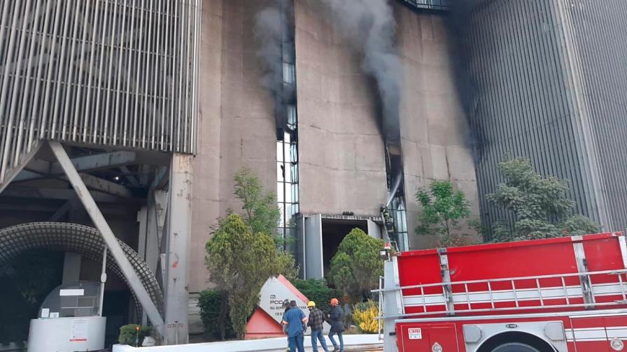 Incendio en Metro de Ciudad de México deja un muerto y 6 líneas sin servicio Incendio en Metro de Ciudad de México deja un muerto y 6 líneas sin servicio