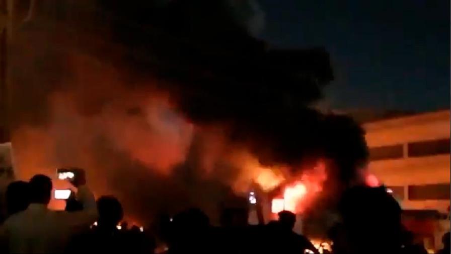 Al menos 52 muertos en nuevo incendio de unidad anticovid en Irak