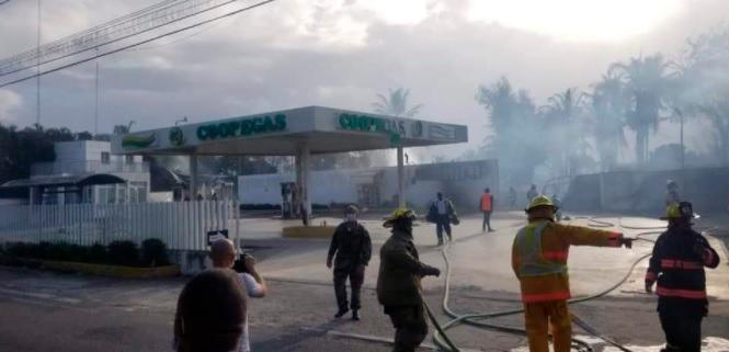 Muere niña herida en incendio en planta de gas de Santiago y suben a diez los fallecidos