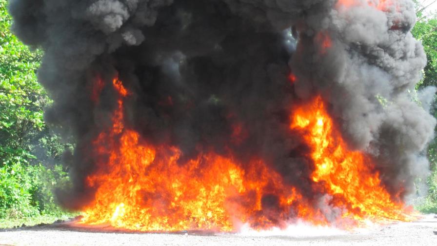 Procuraduría incinera más de una tonelada de cocaína y otras drogas