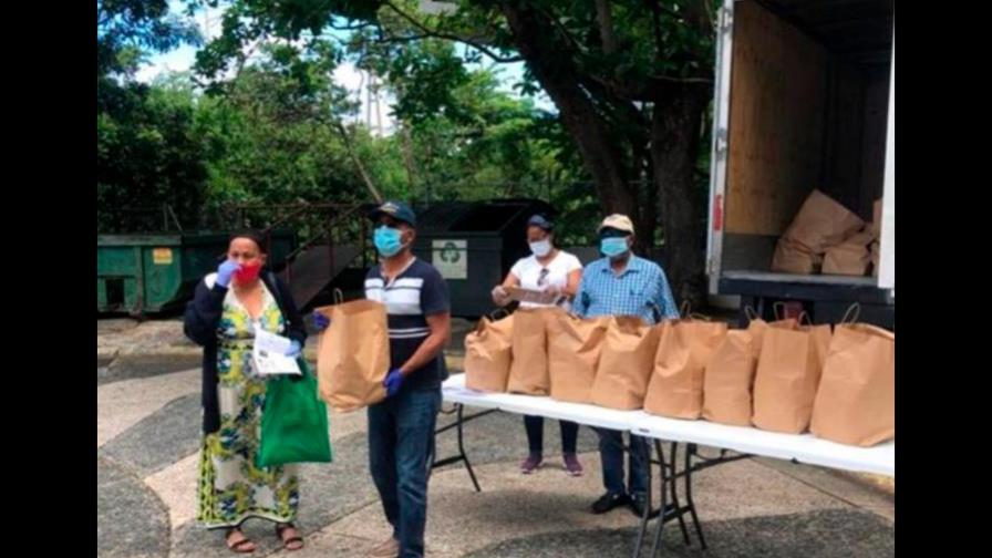 Index Puerto Rico distribuye raciones alimenticias a dominicanos 