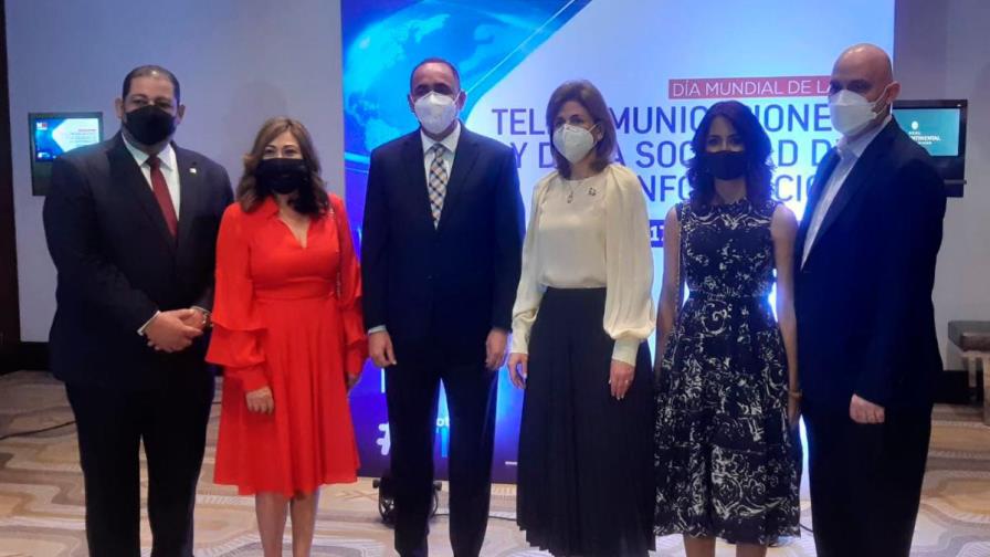 Presidente de Indotel: con el 5G, un doctor podría operar a un paciente desde larga distancia Presidente de Indotel: con el 5G, un doctor podría operar a un paciente desde larga distancia