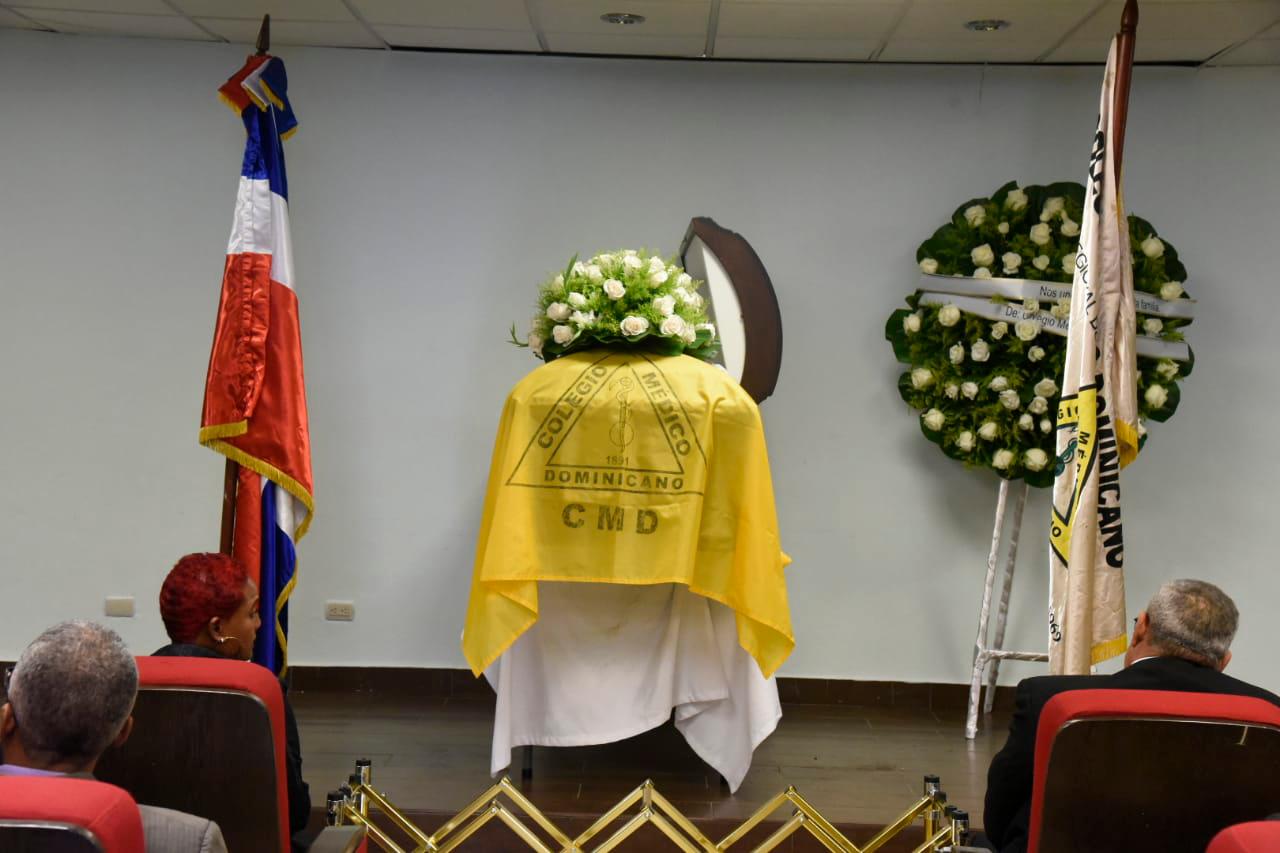 Los restos de Inés Bryan expuestos en el CMD.