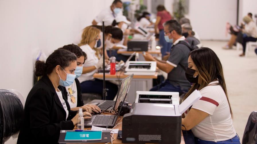 Oposición venezolana agradece a RD por buscar regular a migrantes Oposición venezolana agradece a RD por buscar regular a migrantes