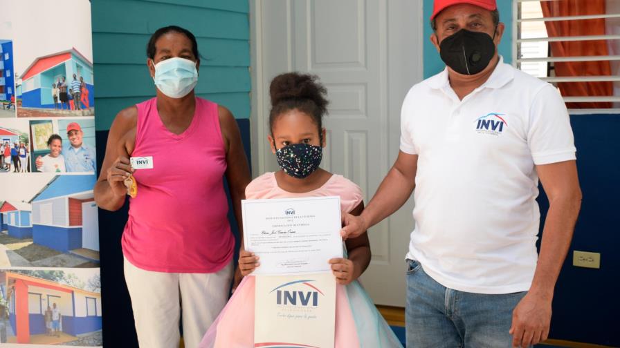 Gobierno entrega 128 viviendas en la  provincia Espaillat