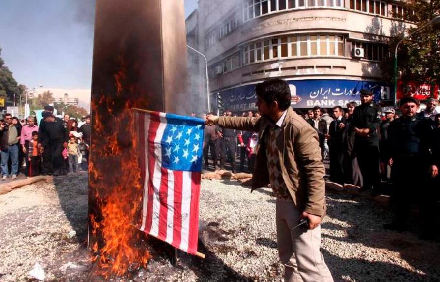 Irán conmemora la toma de la embajada de EEUU entre la festividad y el odio