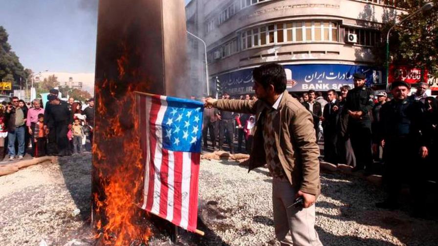 Irán conmemora la toma de la embajada de EEUU entre la festividad y el odio