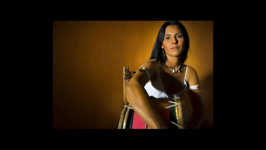 AUDIO: Irka Mateo estrena bachata electrónica con aroma navideño