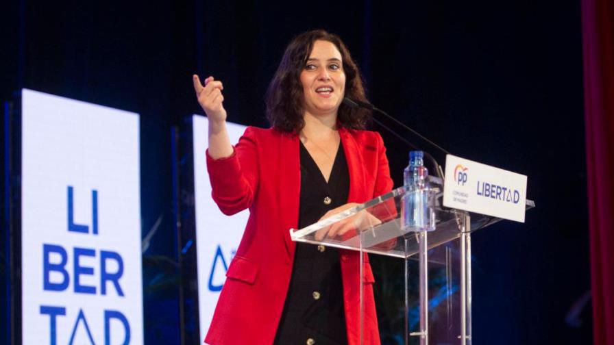 Nueva carta con balas enviada en España, esta vez a la presidenta de Madrid Nueva carta con balas enviada en España, esta vez a la presidenta de Madrid