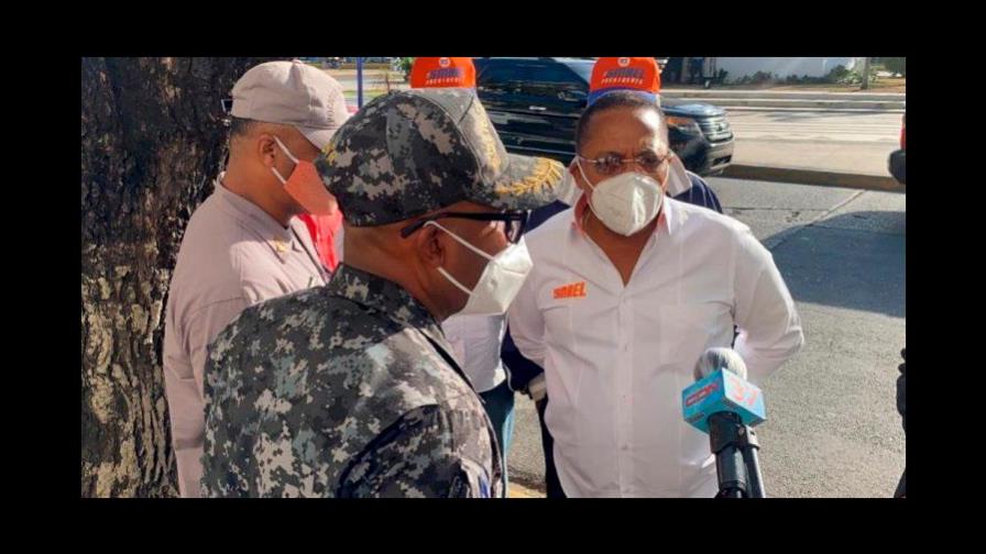 Policías dispersan protesta y detienen a dirigentes del PDI Policías dispersan protesta y detienen a dirigentes del PDI