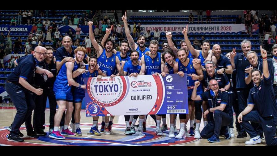Italia obra el milagro, elimina a Serbia y regresa a los Juegos
