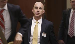 La Casa Blanca alude a teor&iacute;a conspirativa para justificar despido de inspector