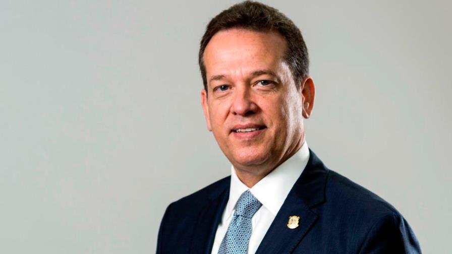 Ito Bisonó pasará del Congreso al Ministerio de Industria y Comercio este 16 de agosto Ito Bisonó pasará del Congreso al Ministerio de Industria y Comercio este 16 de agosto