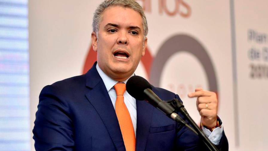 Presidente colombiano se reunirá este lunes con el Comité Nacional del Paro Presidente colombiano se reunirá este lunes con el Comité Nacional del Paro