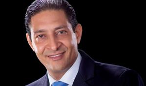 Ministerio de Defensa reconoce a Iván Gatón por su mérito docente