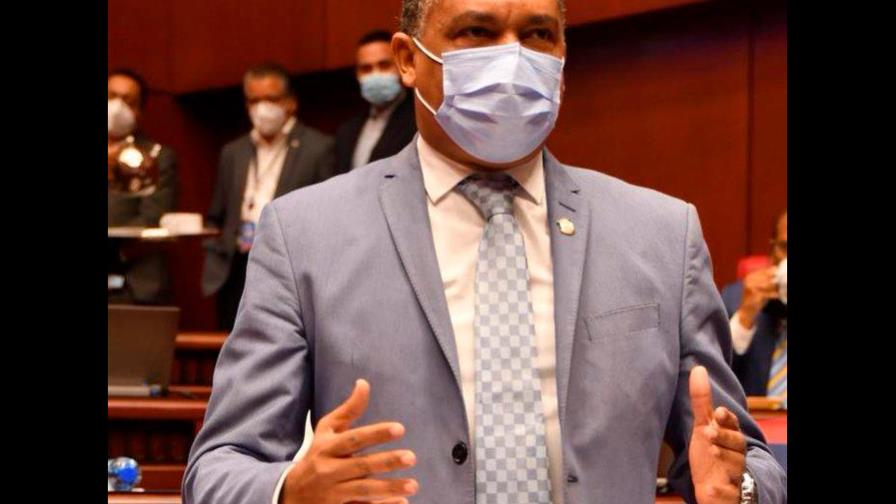 PLD propone a Eddy Olivares para presidir Junta Central Electoral PLD propone a Eddy Olivares para presidir Junta Central Electoral