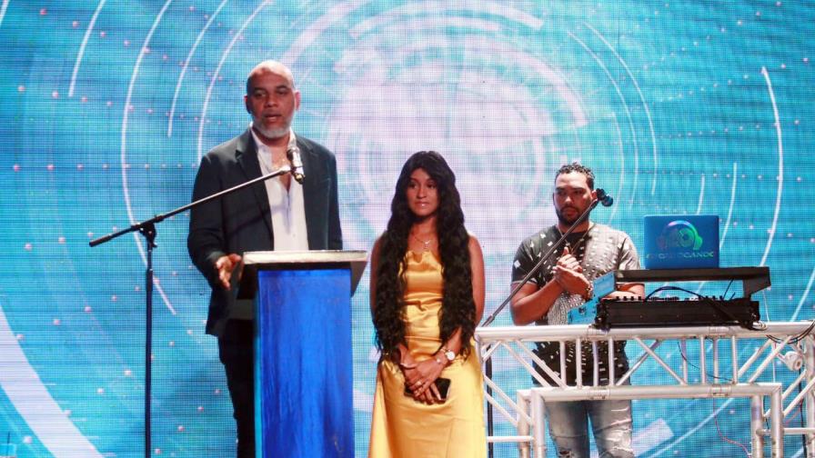 J Álvarez será el artista de apertura de Blue Live Club