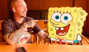 J Balvin se va bajo de mar con Bob Esponja 