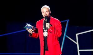 J Balvin critica a las personas que ven a Pablo Escobar como un h&eacute;roe
