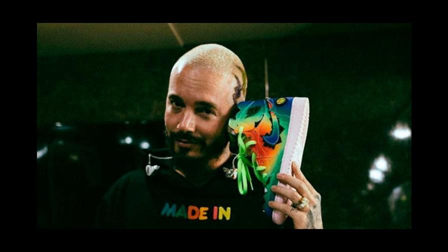Los tenis de J Balvin con Nike ¡se agotan en minutos! 