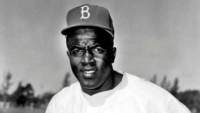 Jackie Robinson, víctima de los mismos peloteros