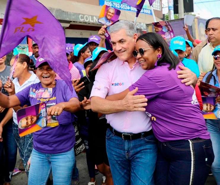 El candidato presidencial por el PLD encabezó las “Juntaderas con Gonzalo”. 