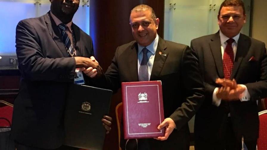 Junta de Aviación Civl firma acuerdos con nueve países sobre asuntos aéreos