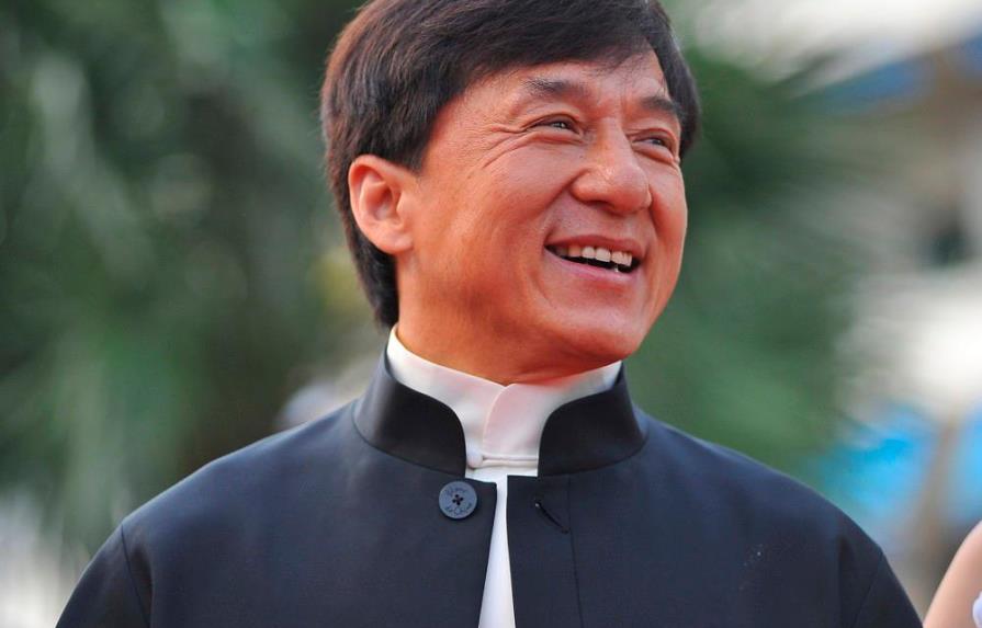 Video | Jackie Chan manda mensaje por coronavirus