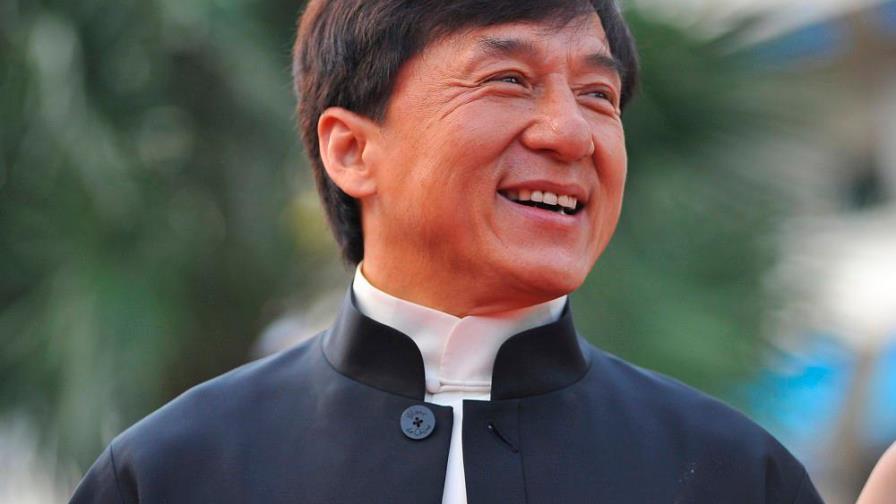 Video | Jackie Chan manda mensaje por coronavirus