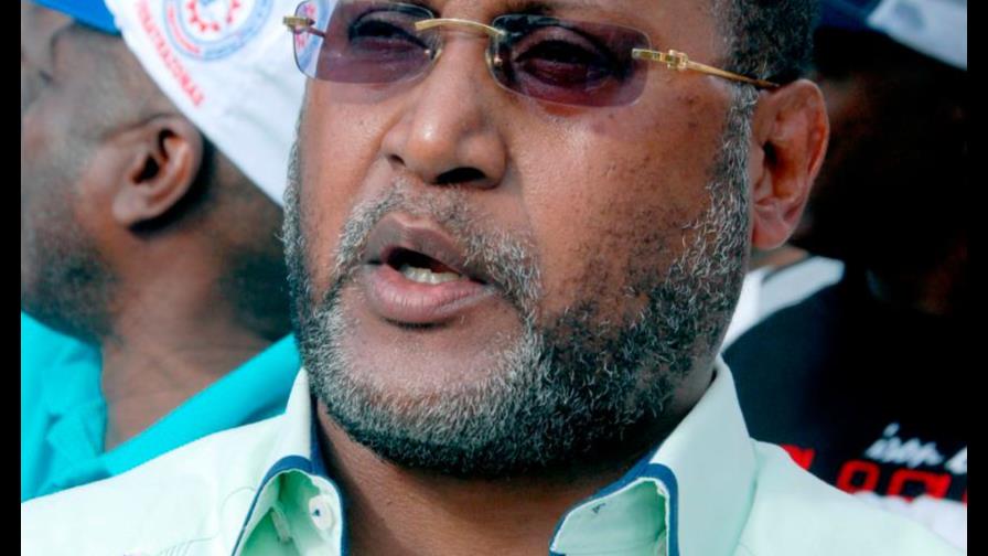 Gremio de trabajadores: algunos diputados se quieren “pintar como salvadores” con fondos de pensiones Gremio de trabajadores: algunos diputados se quieren “pintar como salvadores” con fondos de pensiones