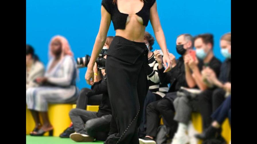 Kendall Jenner regresa a las pasarelas con Jacquemus